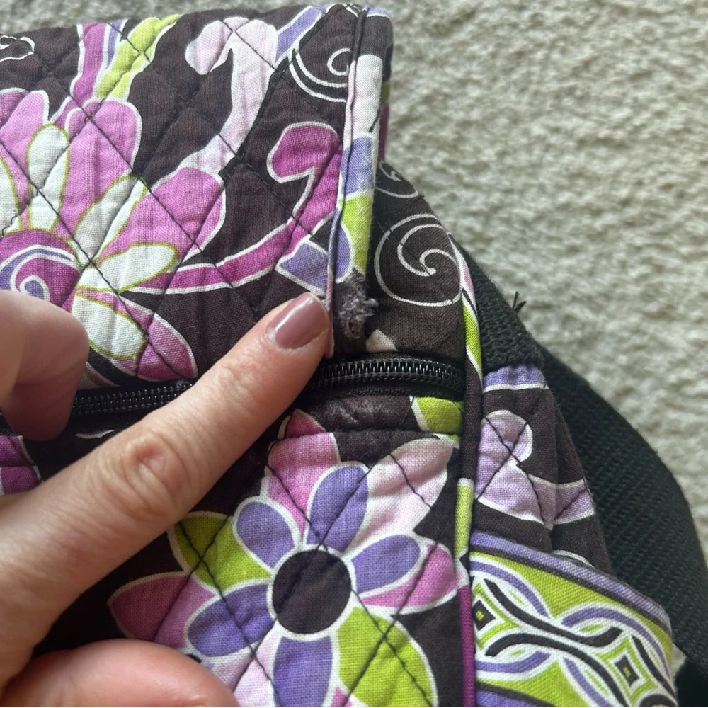 VERA BRADLEY Crossbody‎ Messenger Bag in Purple Punch